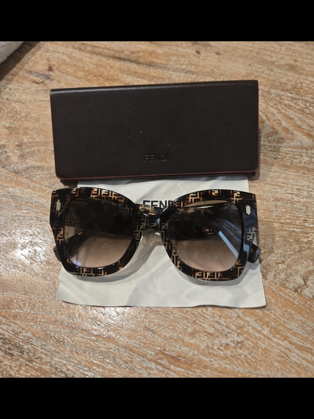 Fendi Black and Brown FF Logo Square Sunglasses